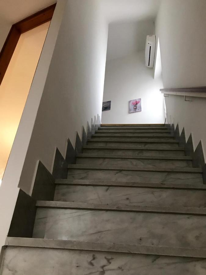 شقة Laura'S House كالياري المظهر الخارجي الصورة